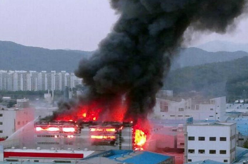 韩国大邱市黔丹工业园区产生火警
