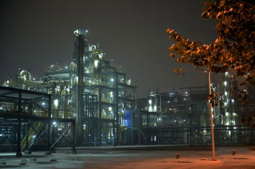 中国石化克拉玛依炼化分公司产生爆炸