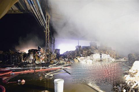 福建广安造纸厂产生锅炉爆炸 致3人受伤