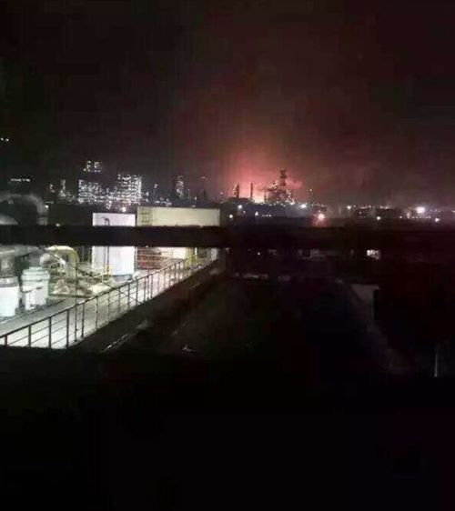 孝感中金石化产生闪爆变乱 4人受伤