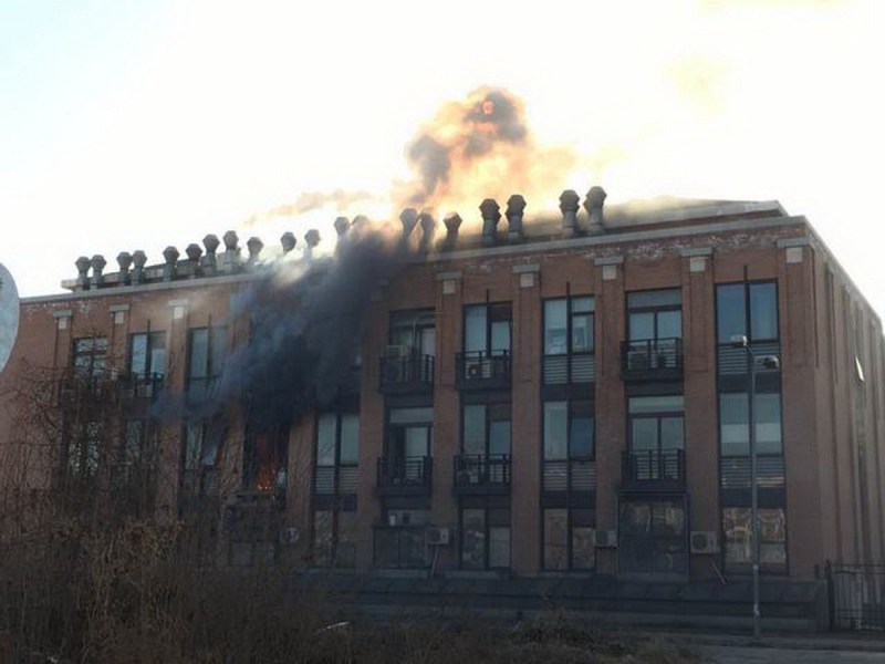 清华大学尝试室产生爆炸 1名尝试人员死