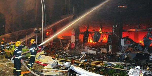 四川泸州摩尔商场燃气爆炸