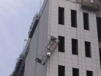 工作钢丝绳纵横交错，，高处坠落致2死！！！