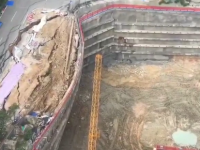 老厂区一基坑坍塌，，3人遇难！！！这些基坑坍塌瞬间，，