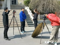 公司外拍团队在韩城燎原煤矿进行采访