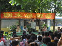 广西合浦边防官兵宣传安全知识进校园