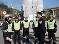 辽阳交警大队圆满实现“9.18” 敏感日交通治理工作